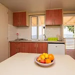 Casa de Férias Mobile Frangipani 3 Biograd Na Moru